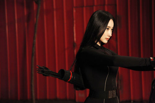 观察敏锐,冷静缜密,机智破案,影视剧中塑造了许多经典的女侦探形象