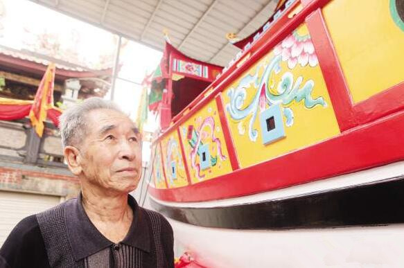 钟宅史上最大王船今日出海 老匠人用1个多月纯手工打造_厦门广电网