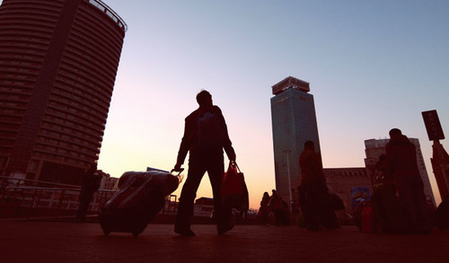 世界再大路途再远也要回家过年