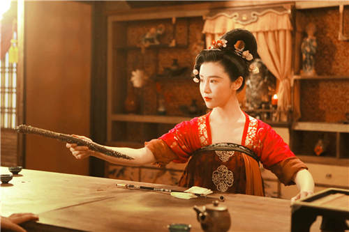 《热血长安》将收官 话题女王张辛苑撒糖不断