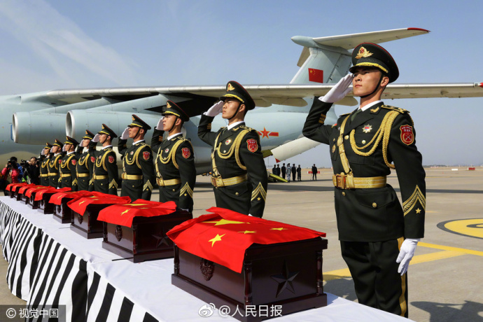 corea del sur devuelve los restos de 28 soldado