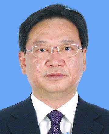 内蒙古自治区交通运输厅副厅长严洪波接受组织审查