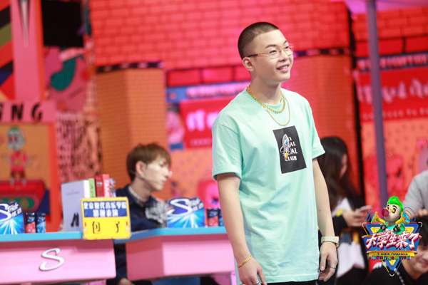 Brantb Rapper China 《中国有嘻哈》选手鬼卞、Bridge、BrAnT.B小白嗨翻全场_综艺_央视网(cctv.com)