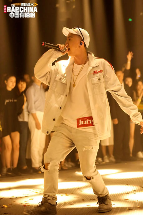 《中国有嘻哈》总决赛潘玮柏助力jony j回归舞台 9月9日开启夺冠之旅