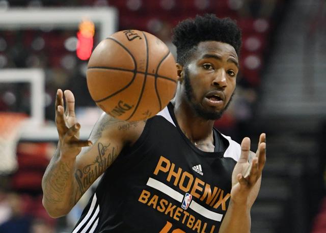 小德里克-琼斯:我想成为最佳防守球员