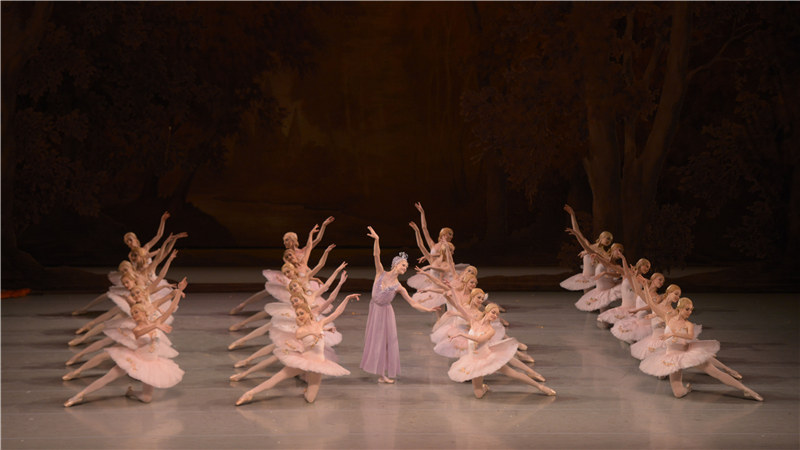 马林斯基剧院芭蕾舞团《睡美人》再现璀璨经典
