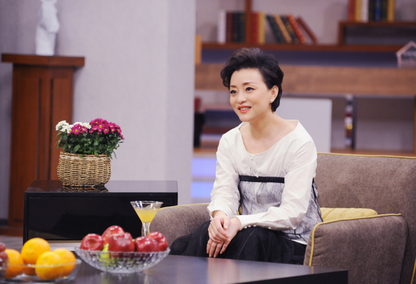 《生活家》闫妮柯蓝做客 自称"二到一个境界"_综艺_央视网(cctv.com)