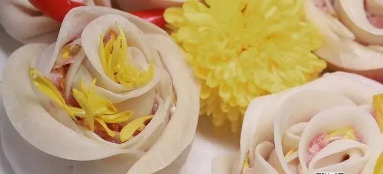 每日舌尖用菊花做的美食听着就诱人