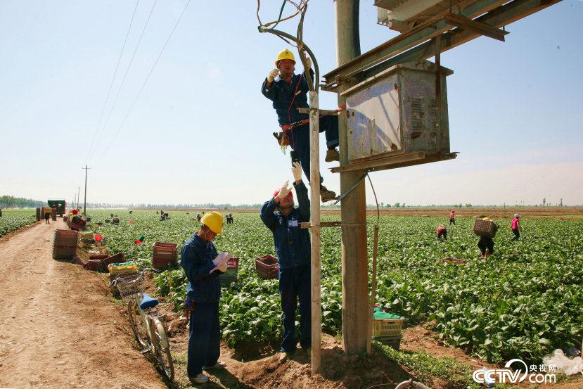 宁夏贫困村通了动力电 农民致富有了"动力"