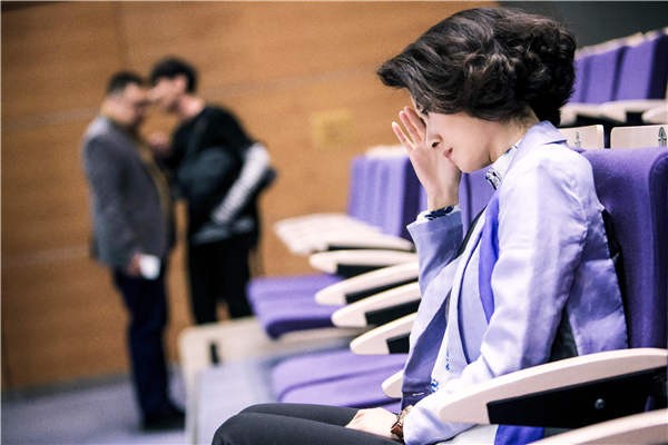 刘敏涛变身"奇葩淑女花" 《奇葩朵朵》4月4日上映