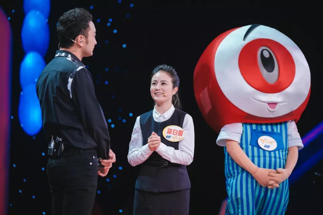 央视体育解说员刘星宇一哭成名还曾是清华男模冠军