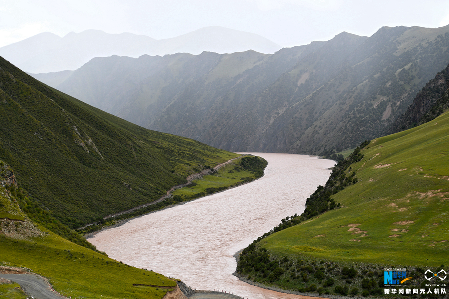 旅游->旅途分享   通天河系长江源头干流河段,位于青海省玉树藏族自治