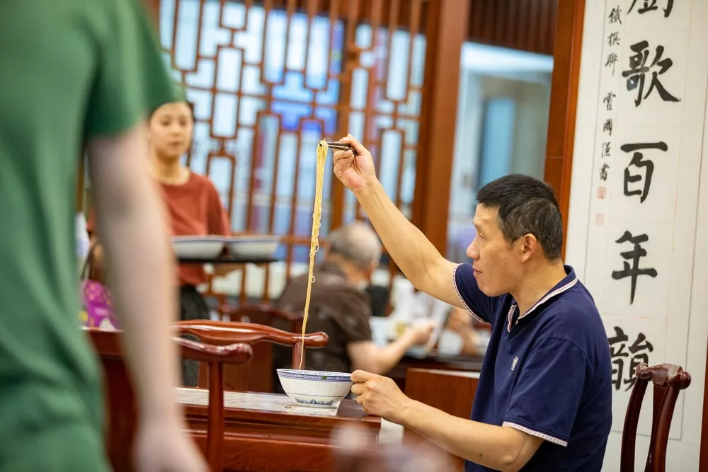 生在鱼米之乡的苏州人 为何会对这碗面爱得如此深沉