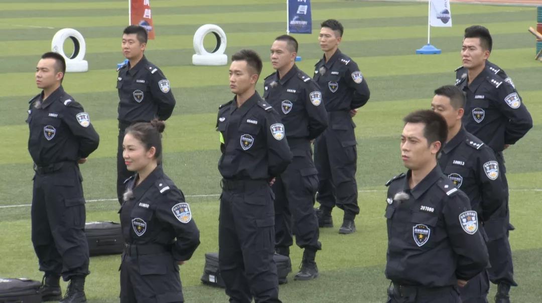 警察特训营第三季荣耀归来全警种精英再聚央视绽金盾风采