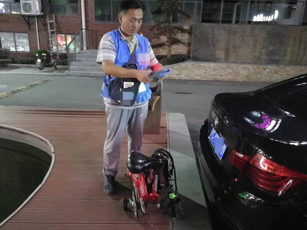 百亿市场下的代驾司机:有关等级、尊严和生计的故事_新闻频道_央视网(cctv.com)