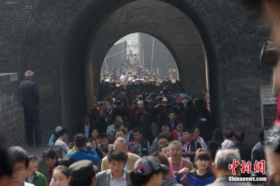 平遥古城武庙发生局部火情 事故原因正在调查