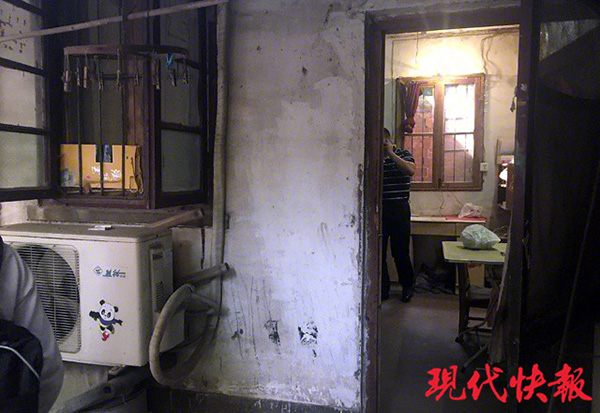 南京天价学区房闹剧:中介疑似冒充房主亲属炒作_新闻频道_央视网(cctv.com)