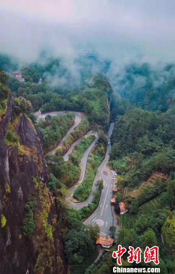 武夷山景区11日重新开园 正常接待游客