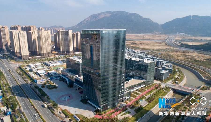 "招商局·芯云谷"产业园区高层写字楼外景(无人机拍摄).