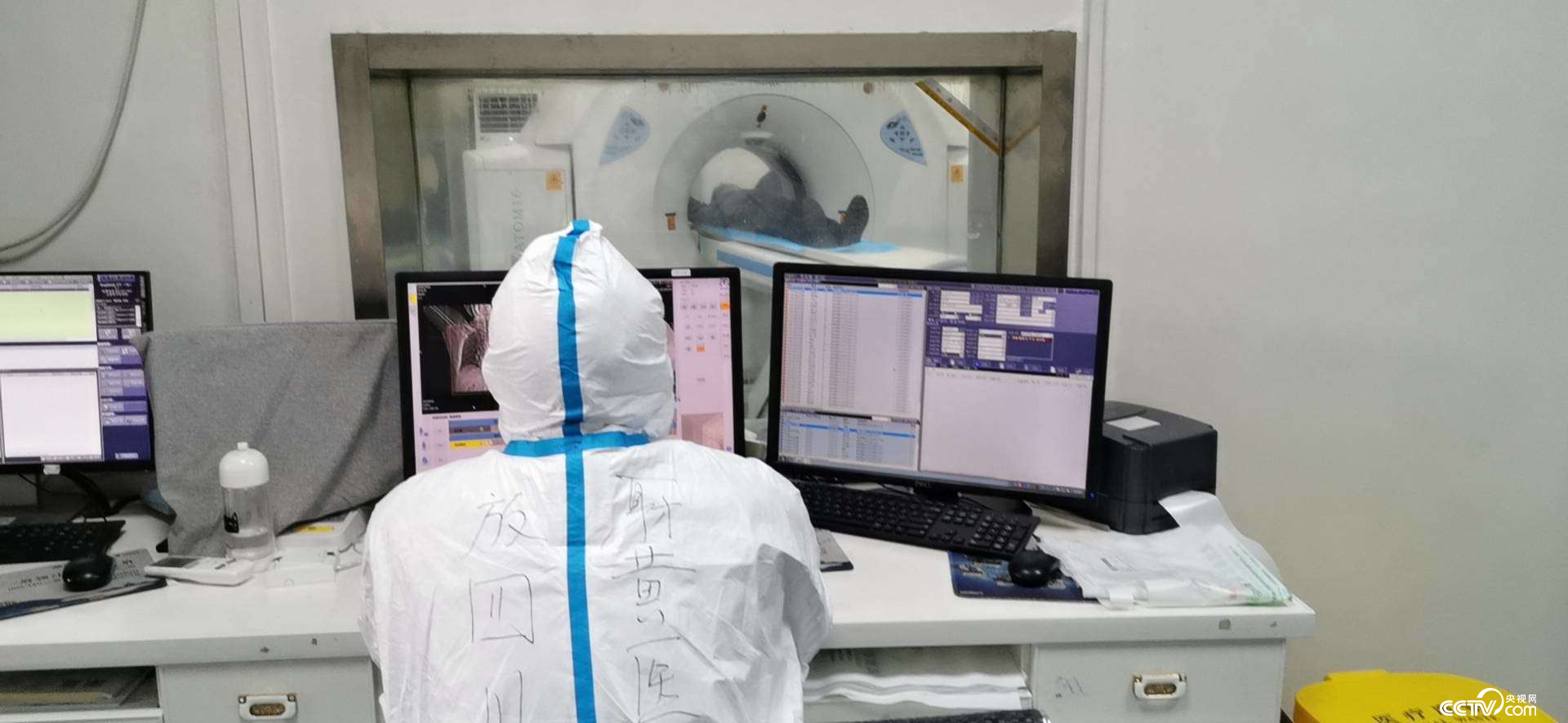 共同战疫一位独自援汉的四川医生家书里写满众志成城