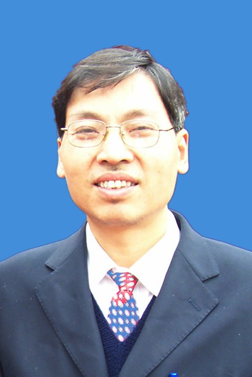 这是谭千秋像。  新华社发