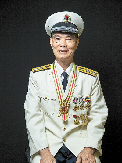 2009年当选"100位新中国成立以来感动中国人物".