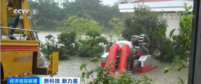 “龙吸水”排涝车