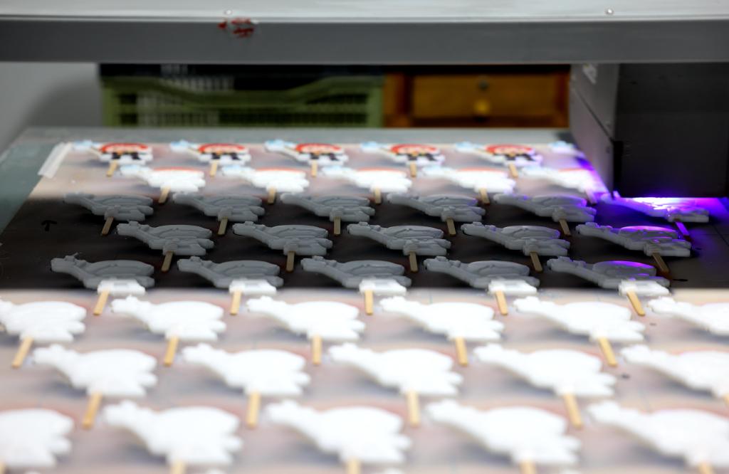 中國經濟樣本觀察·“鎮”了不起｜小小蠟燭“點”出12億元“浪漫產業”