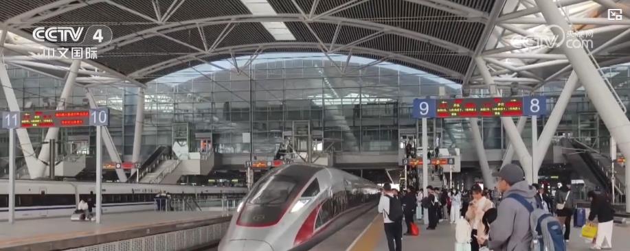 “五一”假期出行指南:铁路、公路迎客流高峰 热门线路车票紧俏