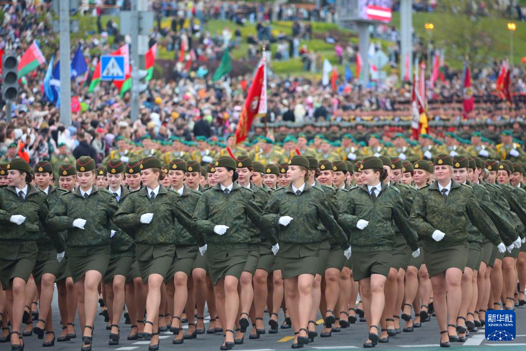 白俄罗斯举行阅兵式纪念苏联伟大卫国战争胜利80周年_军事频道_央视网(cctv.com)