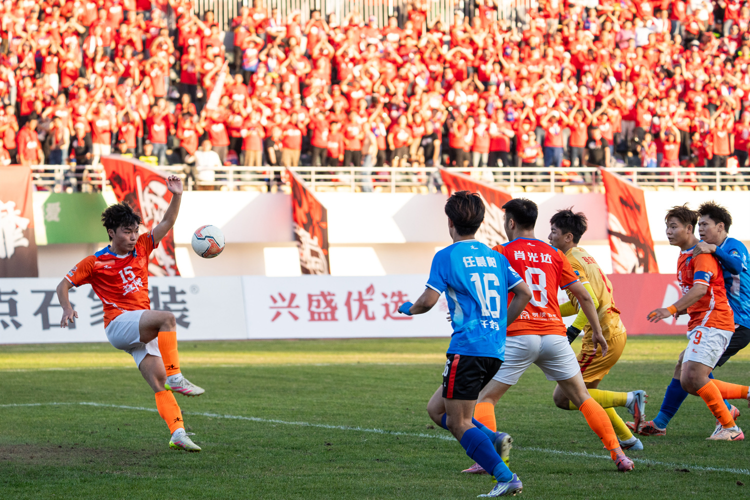 &ldquo;湘超&rdquo;第12轮：益阳对阵株洲比赛现场（黄云/摄）