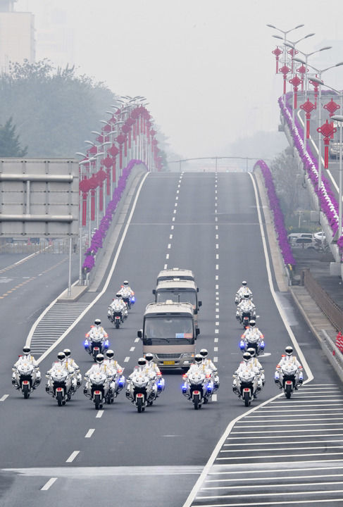 党和国家功勋荣誉表彰工作十年间书写新篇章插图4中国题字网