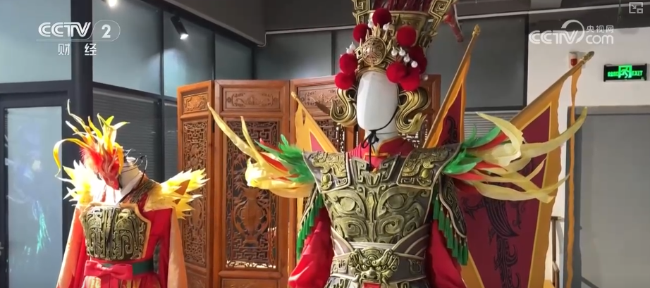 年味浓、消费旺！鲜花、美食、花灯……订单爆满 “年经济”新意十足亮点多