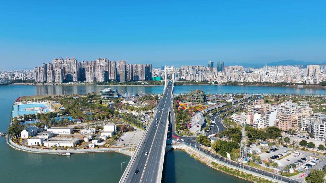 潮州市湘桥区仙洲岛。