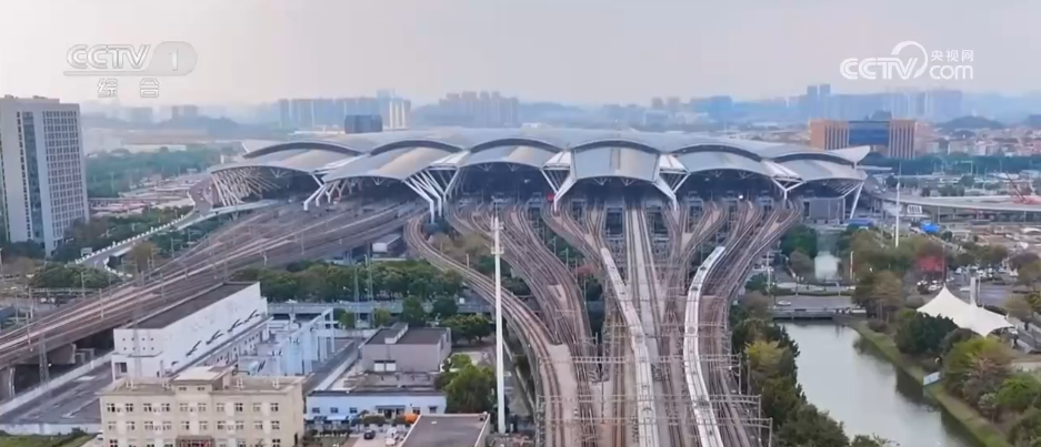 春运暖心服务升级让归途更具幸福感 新变化折射国家发展坚实底气