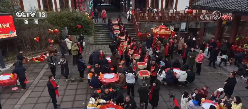 品土菜、看民俗、体验乡土年味 年夜饭新吃法点燃新春消费新热点