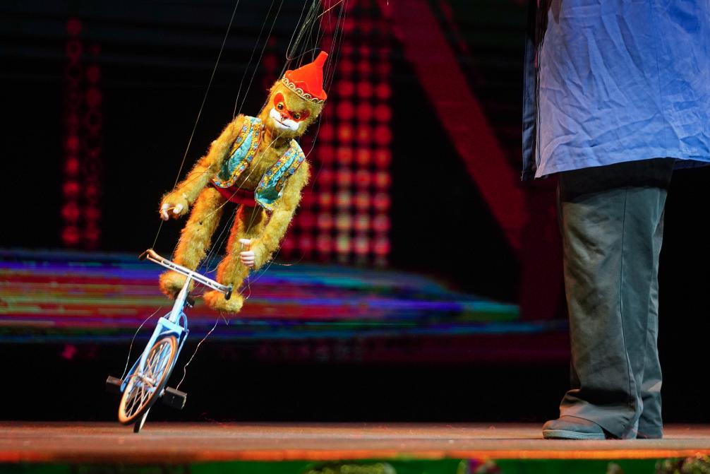 人文经济激活消费新动能丨泉州小木偶，撬动