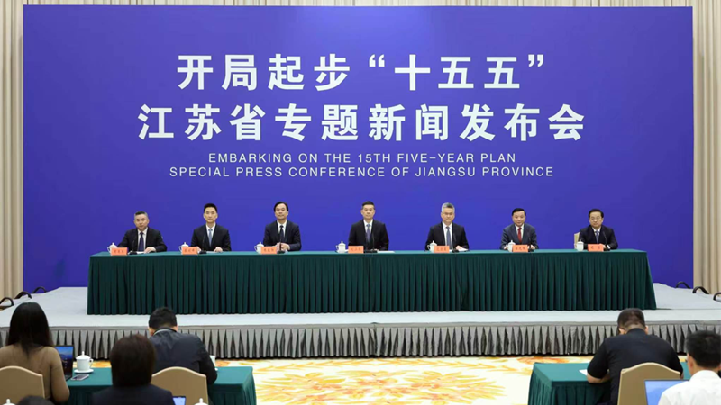 发布会现场（万鹏程/摄）