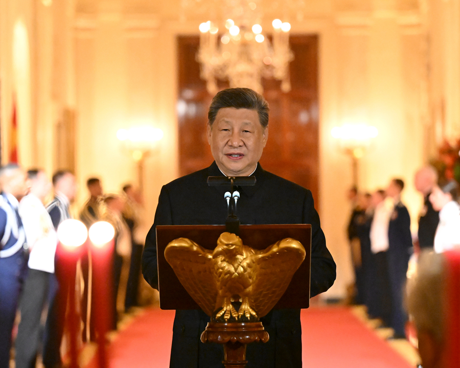 当地时间9月24日晚，美国总统特朗普和夫人梅拉尼娅为中国国家主席习近平和夫人彭丽媛在白宫举行欢迎国宴。这是习近平致辞。