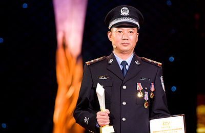 cctv2015年度法治人物——浙江省金华市公安局经济犯罪侦查支队副支队