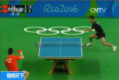 在里约奥运会上获得了两枚金牌的乒乓球选手马龙也接受了记者的采访